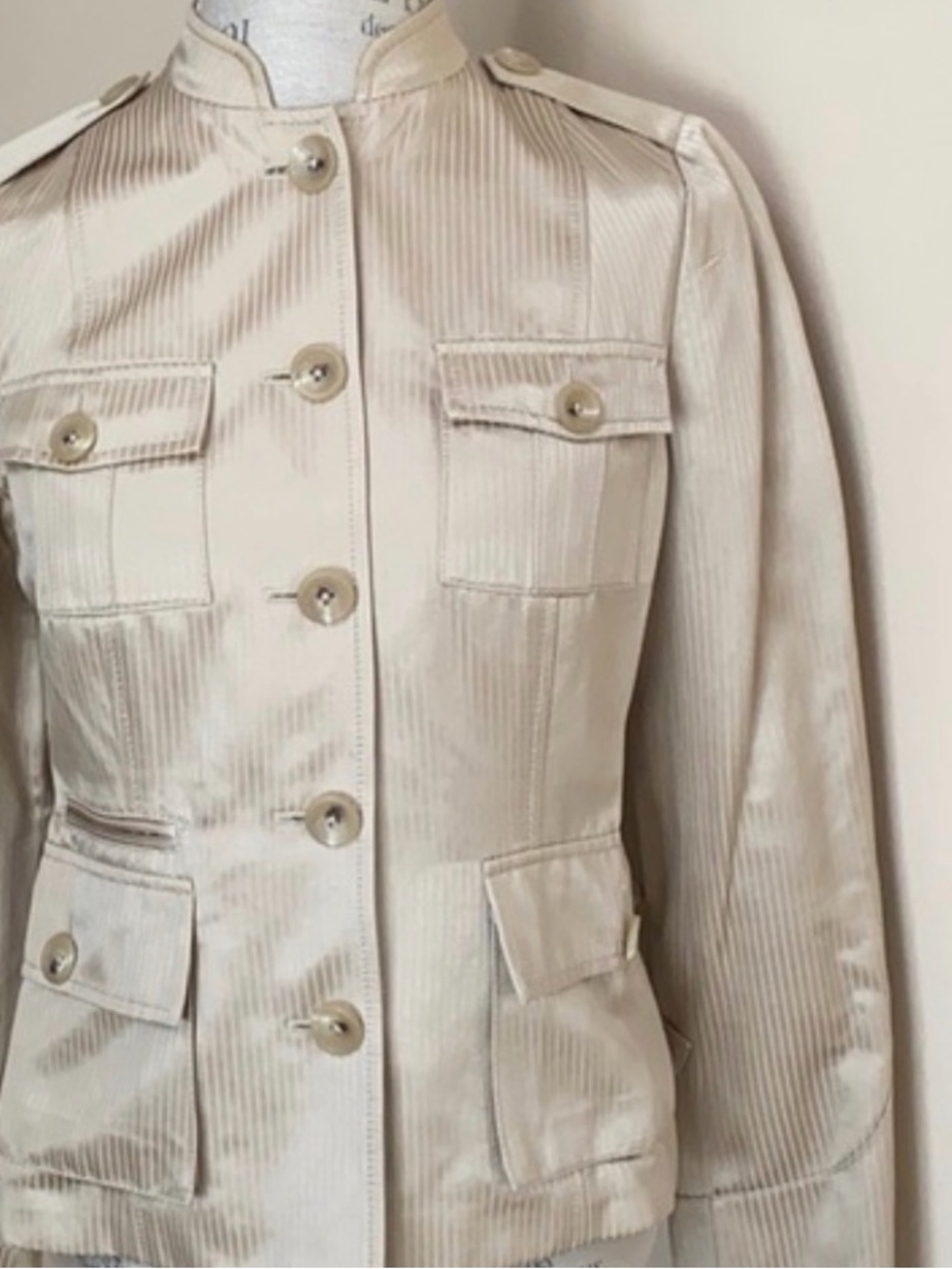 Banana Republic gold tone blazer with slight shimmery fabric